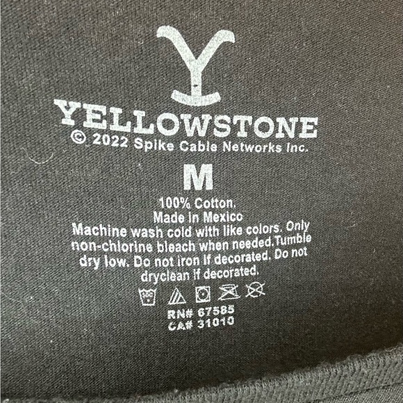 Tops/T-Shirts/Tanks👚 - 2 for $20 or 3 for $30 (Mix & Match) - Picture 5 of 5